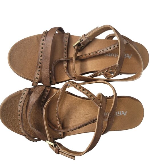 Antelope NWOT Women's Taupe tan Leather Studded Wedge Sandals Size 37 boho strap - Picture 2 of 10